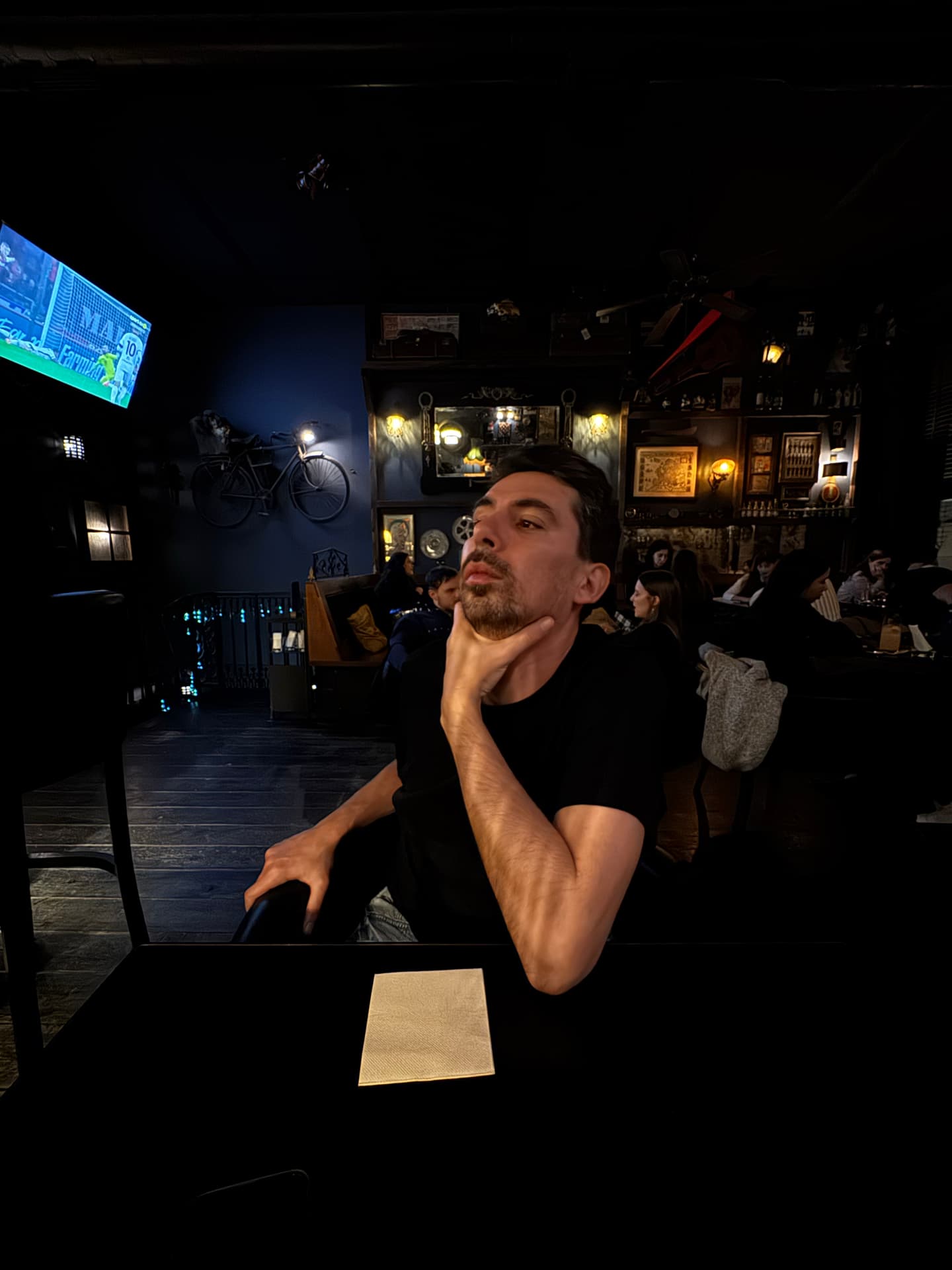 Deciding what to order in a local Pub.