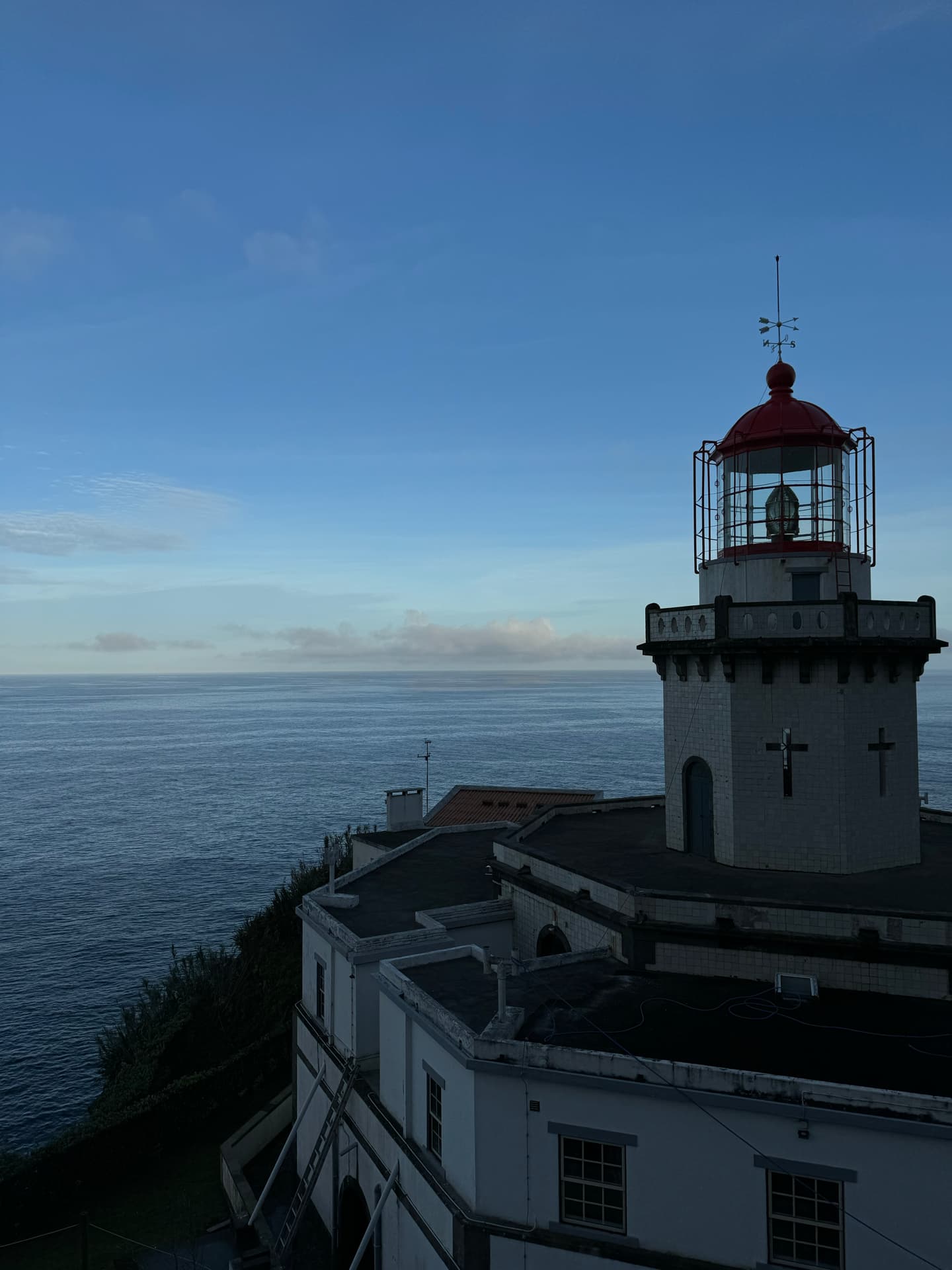 End of the say at Farol do Arnel, fun fact this gorgeous lighthouse appeared in the known "turn of the tide" tv show.